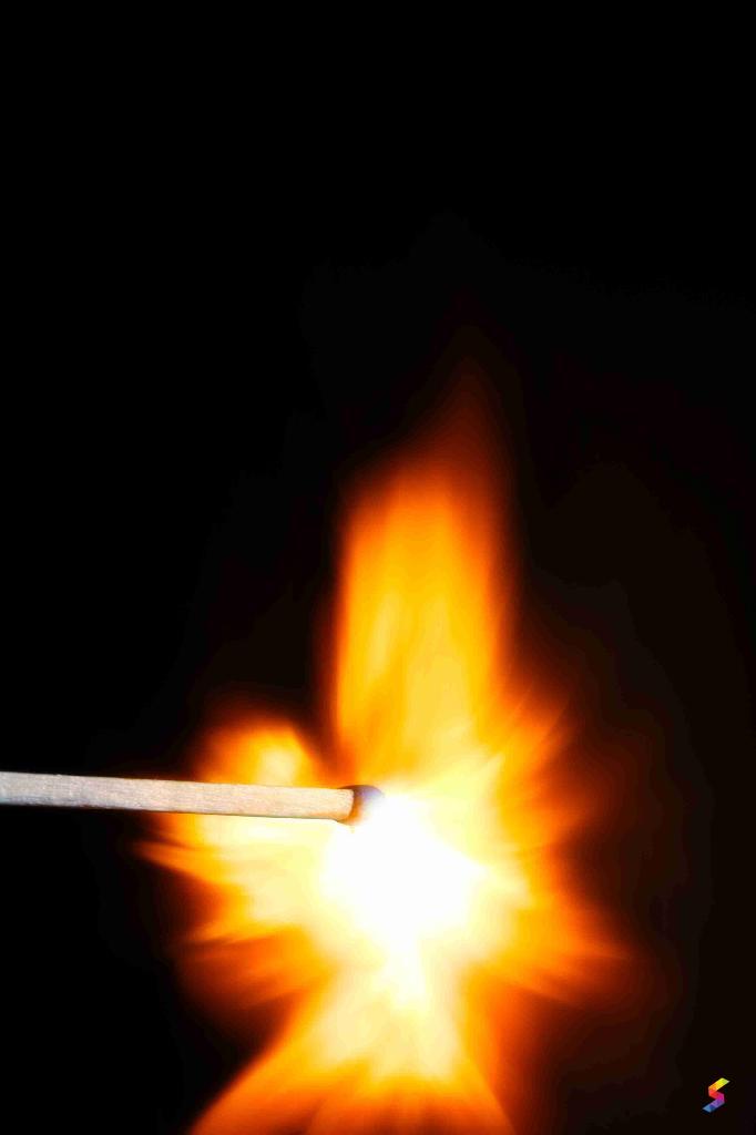 Define Flare Flare Meaning Flare Examples Flare Synonyms Flare Images Flare Vernacular Flare Usage Flare Rootwords Smartvocab