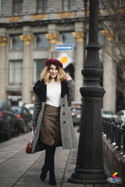 Define Chic, Chic Meaning, Chic Examples, Chic Synonyms, Chic Images ...