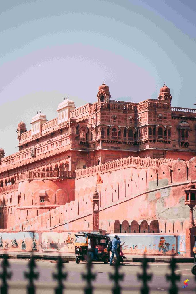 Define Fort Fort Meaning Fort Examples Fort Synonyms Fort Images Define Fort Fort Meaning Fort Examples Fort Synonyms Fort Images