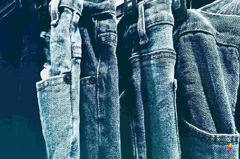 Define Jeans, Jeans Meaning, Jeans Examples, Jeans Synonyms, Jeans