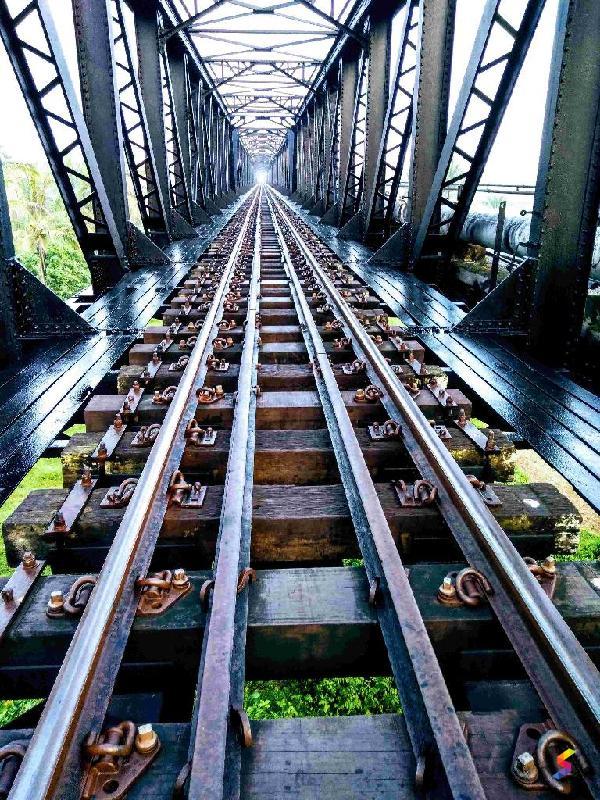 Railroads Example Railroad, V. Meanings, Etymology And More – NRCBF