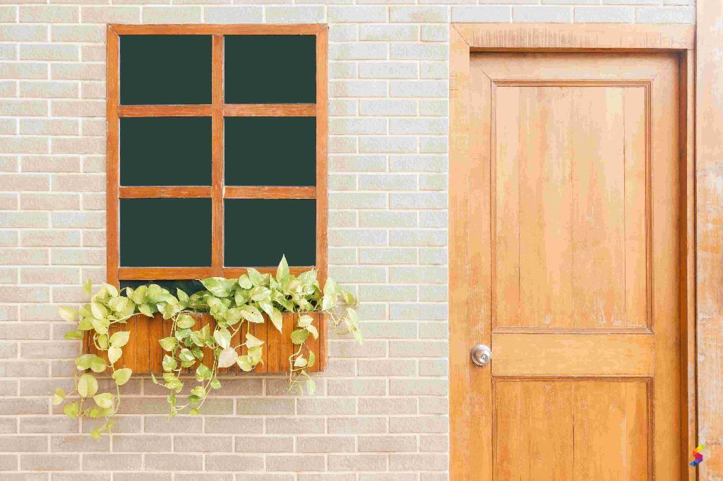 Define Door, Door Meaning, Door Examples, Door Synonyms, Door Images