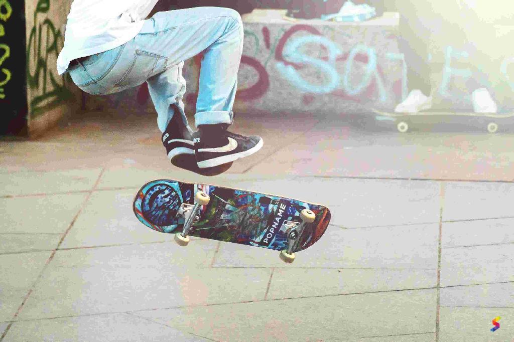 Define Skateboard, Skateboard Meaning, Skateboard Examples, Skateboard