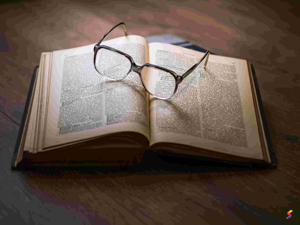 Define Scholarship Scholarship Meaning Scholarship Examples define-scholarship-scholarship-meaning-scholarship-examples