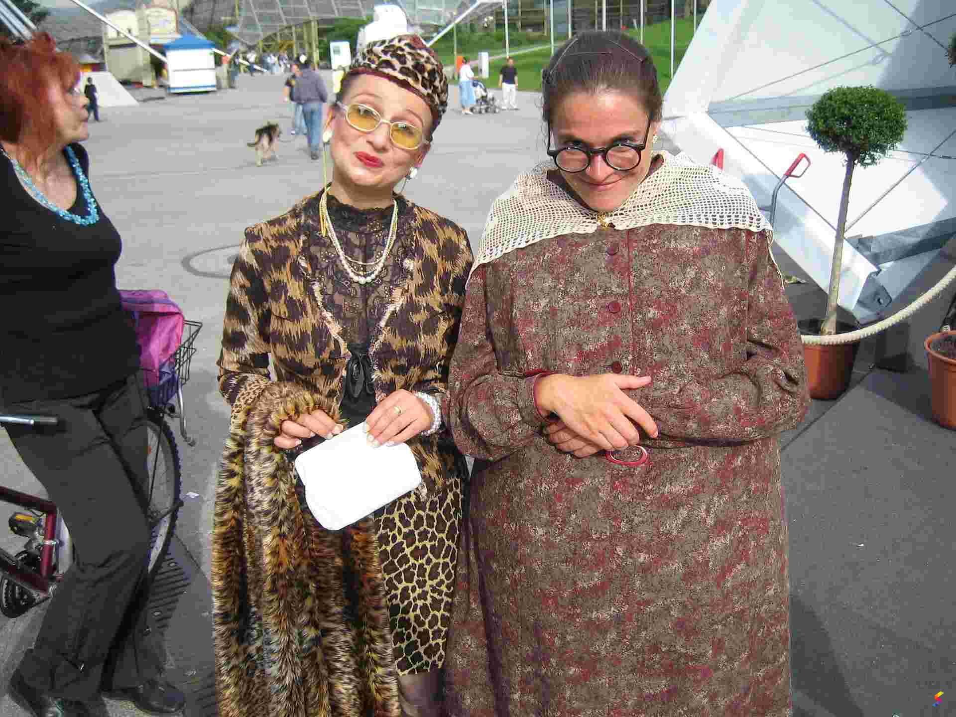 Define Quirk, Quirk Meaning, Quirk Examples, Quirk Synonyms, Quirk