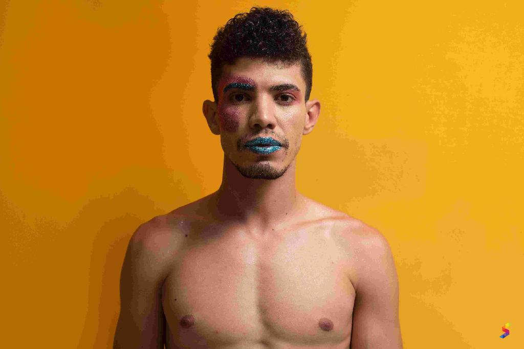 Define Chest, Chest Meaning, Chest Examples, Chest Synonyms, Chest