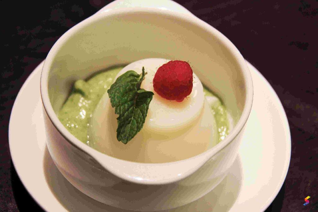 Define Pudding, Pudding Meaning, Pudding Examples, Pudding Synonyms