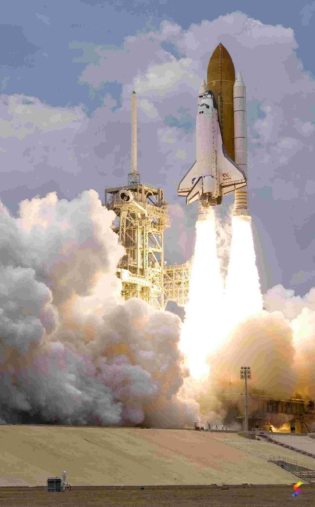 Rocketed Definition Define Rocket, Rocket Meaning, Rocket Examples, Rocket Synonyms, Rocket ...