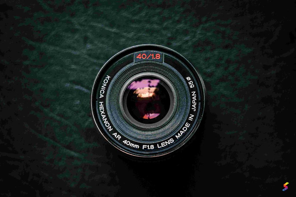 Define Lens, Lens Meaning, Lens Examples, Lens Synonyms, Lens Images, Lens Vernacular, Lens