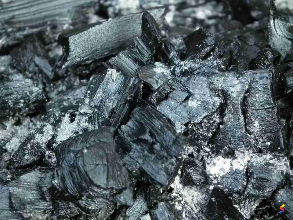 Define Soot, Soot Meaning, Soot Examples, Soot Synonyms, Soot Images