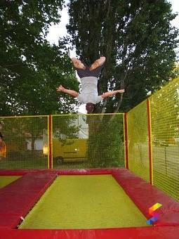 Define Bounce, Bounce Meaning, Bounce Examples, Bounce Synonyms, Bounce