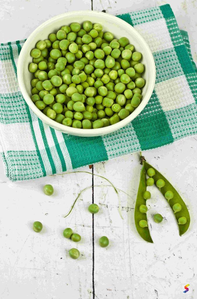 Define Pea Pea Meaning Pea Examples Pea Synonyms Pea Images Pea define-pea-pea-meaning-pea-examples-pea-synonyms-pea-images-pea