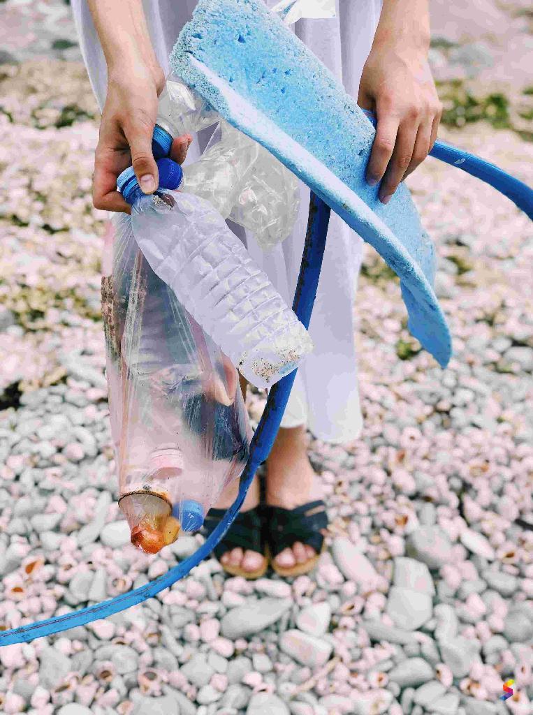Define Plastic Plastic Meaning Plastic Examples Plastic Synonyms define-plastic-plastic-meaning-plastic-examples-plastic-synonyms