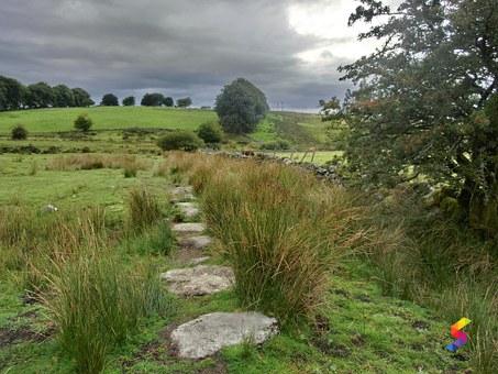 Moor Example Define Moor, Moor Meaning, Moor Examples, Moor Synonyms, Moor Images ...