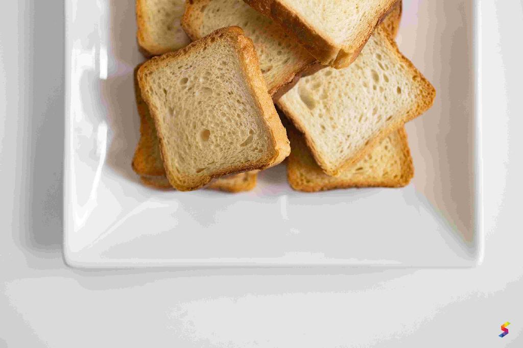 Define Toast, Toast Meaning, Toast Examples, Toast Synonyms, Toast